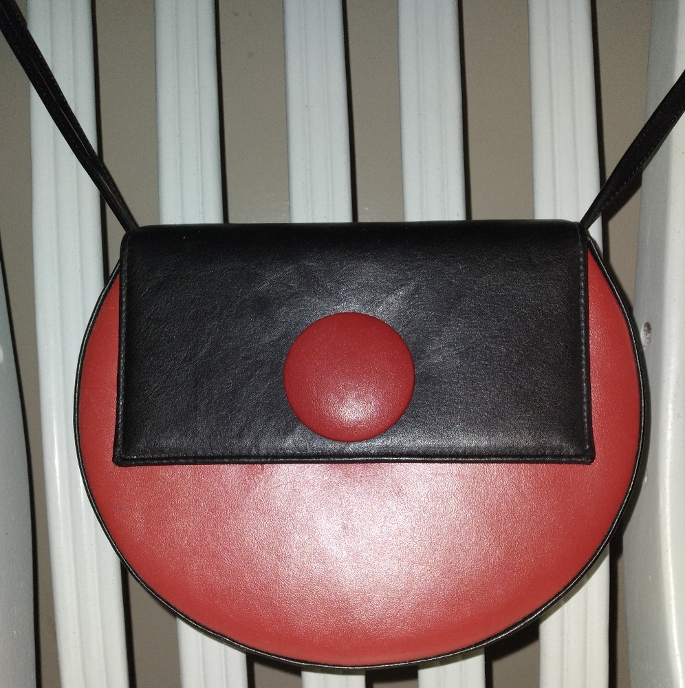 Etra Round Crossbody